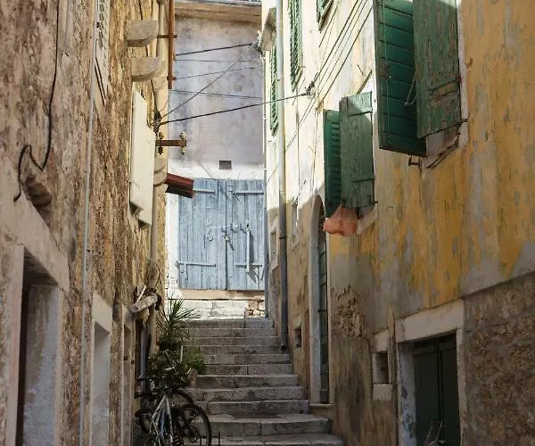 Olife 4* Milna (Brac)