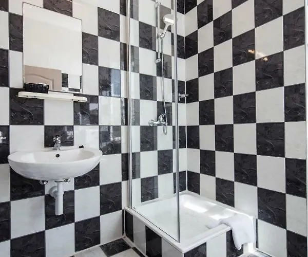 Guest house Olife Milna (Brac)