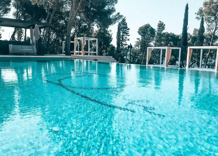 Olife 4* Milna (Brac)